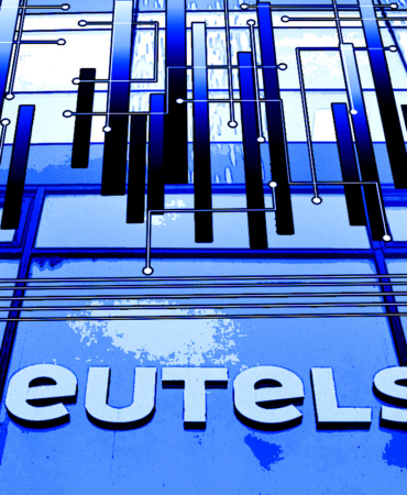 Eutelsat-Shares-Soar-France-Just-Backed-Satellite-Giant