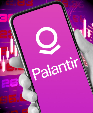 PLTR-Sets-New-Record-Amid-Middle-East-Tensions-Whats-Driving-the-Surge