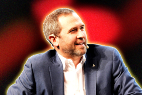 Brad Garlinghouse Issues Scam Alert as RLUSD Adoption Soars