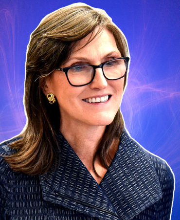 Cathie Wood Shifts ARK Funds to Ethereum-Focused Bitmine, Dumps Coinbase