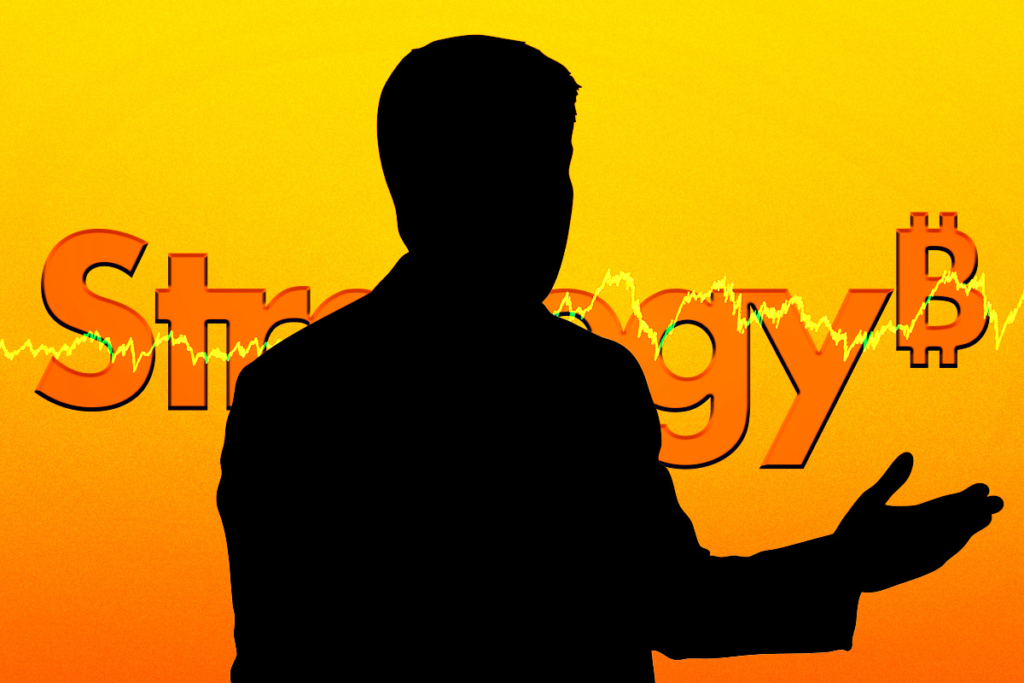 MSTR Stock Hits 4-Month Low as Bitcoin and Crypto Equities Decline