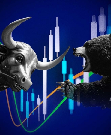 Bitcoin Surges 4% to $117K as Powell Hints at September Rate Cuts