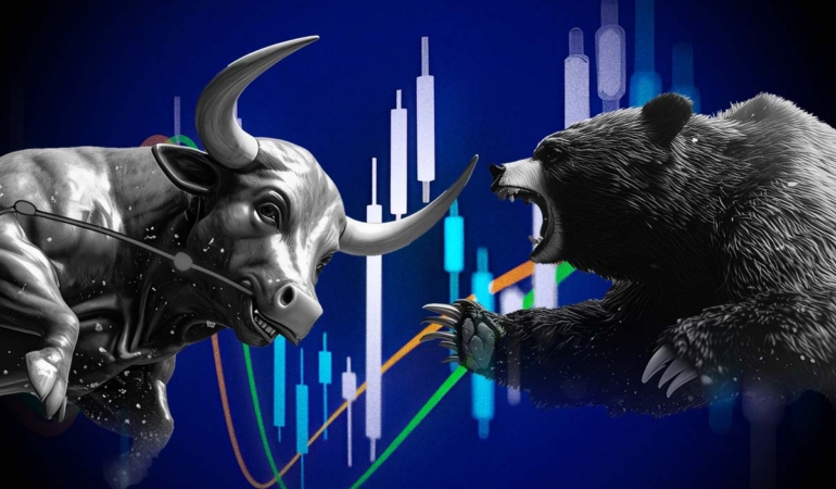 Bitcoin Surges 4% to $117K as Powell Hints at September Rate Cuts