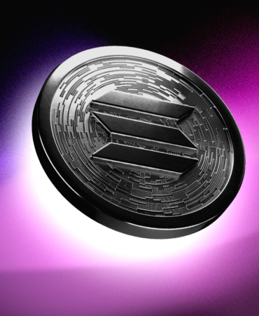 Ascending Triangle Pattern SOL Price Poised for Bullish Explosion