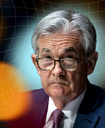 Bitcoin Steady as Fed Cuts Rates to 4.25%–4.50% in First Move of 2025