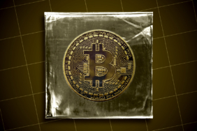 Bitcoin Holds at $111K as Traders Await Key U.S. Jobs Report