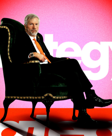 Michael Saylor, Tom Lee Among Executives Joining US Bitcoin Reserve Talks