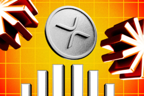 XRP Price Analysis: Double Bottom Structure Signals Long-Term Bullish Case