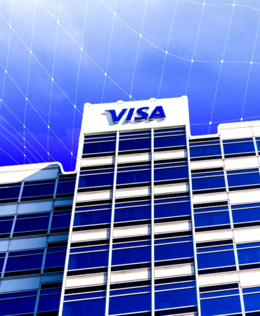 Visa Stock Shows Weak Technicals Amid Mixed Analyst Ratings