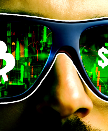 Bitcoin Bulls Struggle to Maintain $112,000 Amidst Market Volatility