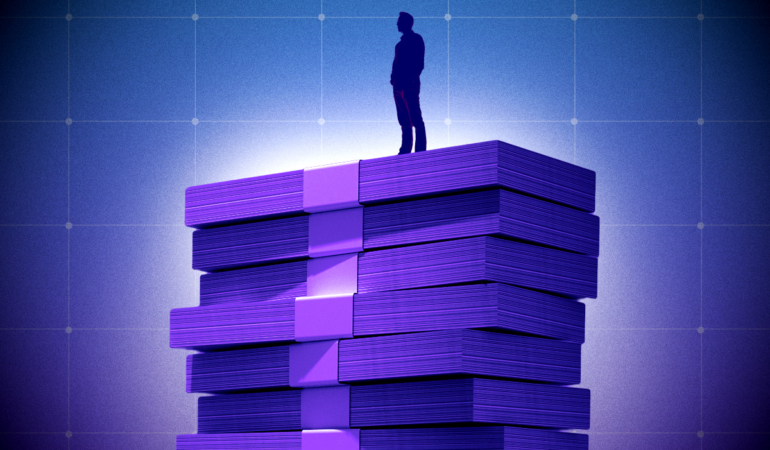 BTC Price Outlook: Uptober Under Pressure from Declining Retention and Whale Outflows