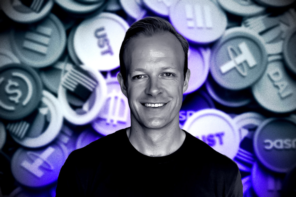 Stablecoin Wars Heat Up Who Will Win the Yield Game