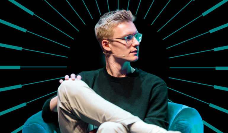 Plasma CEO Denies Insider Selling as XPL Token Falls 45%