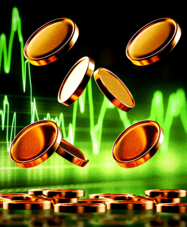 Altcoins Stabilize After $19B Liquidation Shock: Ethereum Leads Early Rotation