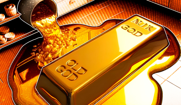 Bitcoin Gains Attention as Gold Rally Falters