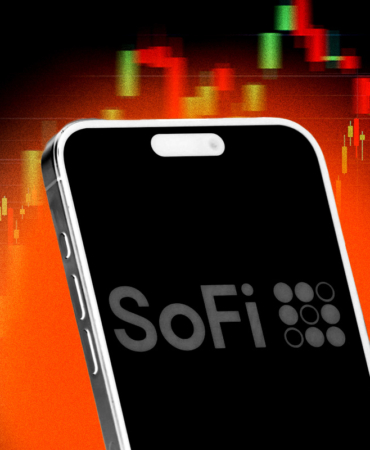 SoFi Stock Dips After Rally – Is the Momentum Lost?