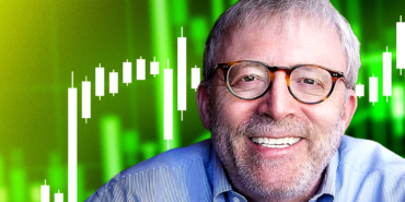 Peter Brandt Signals Caution as BTC Shows Volatility