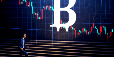 Bitcoin Faces Key Volatility Test as Bollinger Bands Signal Possible Breakout