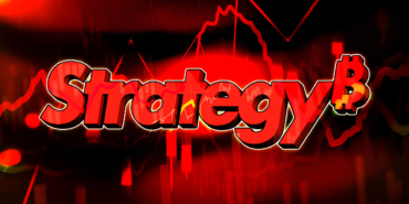 MSTR Stock Plunges as Bitcoin Hits Lowest Levels Since May 2025