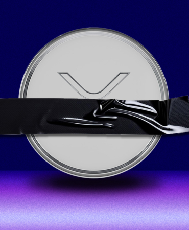 XRP Holds Key Technical Levels Despite Market Hysteria