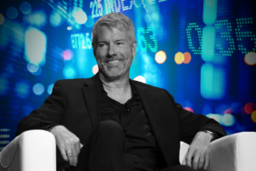 Strategy Raises $21B in 2025 as Preferred Equity Shift Boosts Bitcoin Holdings