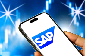 SAP Valuation Insights: DCF, PE, and Narrative Analysis