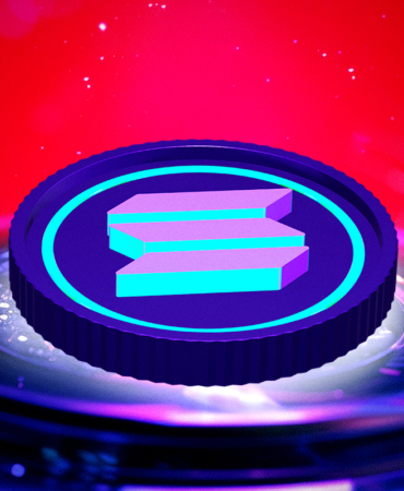 Solana Ends Week on Stable Ground Amid Bearish Momentum