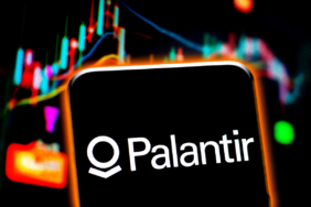 Palantir Stock Drops 10% in 5 Days: Is the AI Hype Fading?