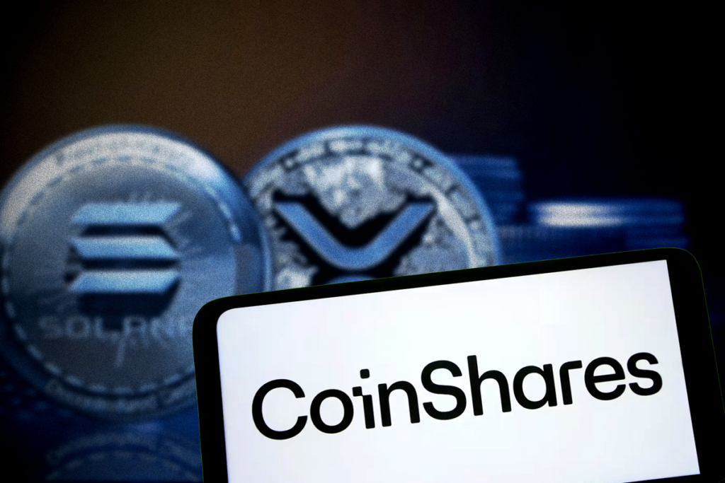 CoinShares Exits XRP and SOL ETF Battle Despite Altcoin Frenzy