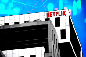 Netflix Stock Update: Trading Patterns and Valuation Insights