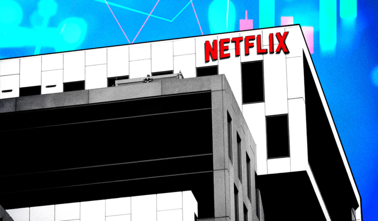 Netflix Stock Update: Trading Patterns and Valuation Insights