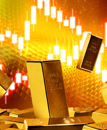 Gold Inches Higher While Silver Retreats on MCX After Record Highs