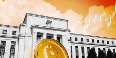 Bitcoin Dips Below $90K as Fed Liquidity Boost Fails to Lift Market Sentiment