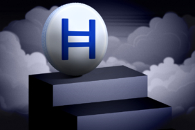 Bears Hold the Market HBAR Shows Strong Bitcoin Correlation