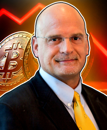 Bitcoin Bear Case Strengthens Analyst Expects Drop Below $84,000